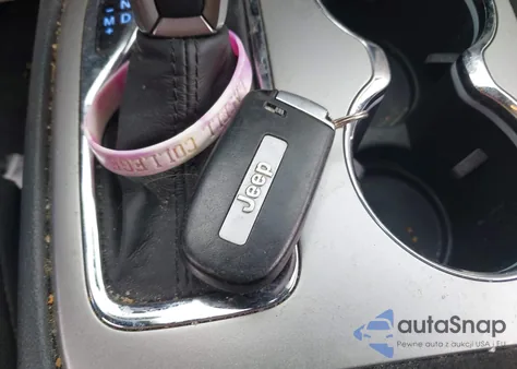 2018 Jeep Grand Cherokee Laredo E 4X4 из США, поврежденный, VIN 1C4RJFAG8JC286229